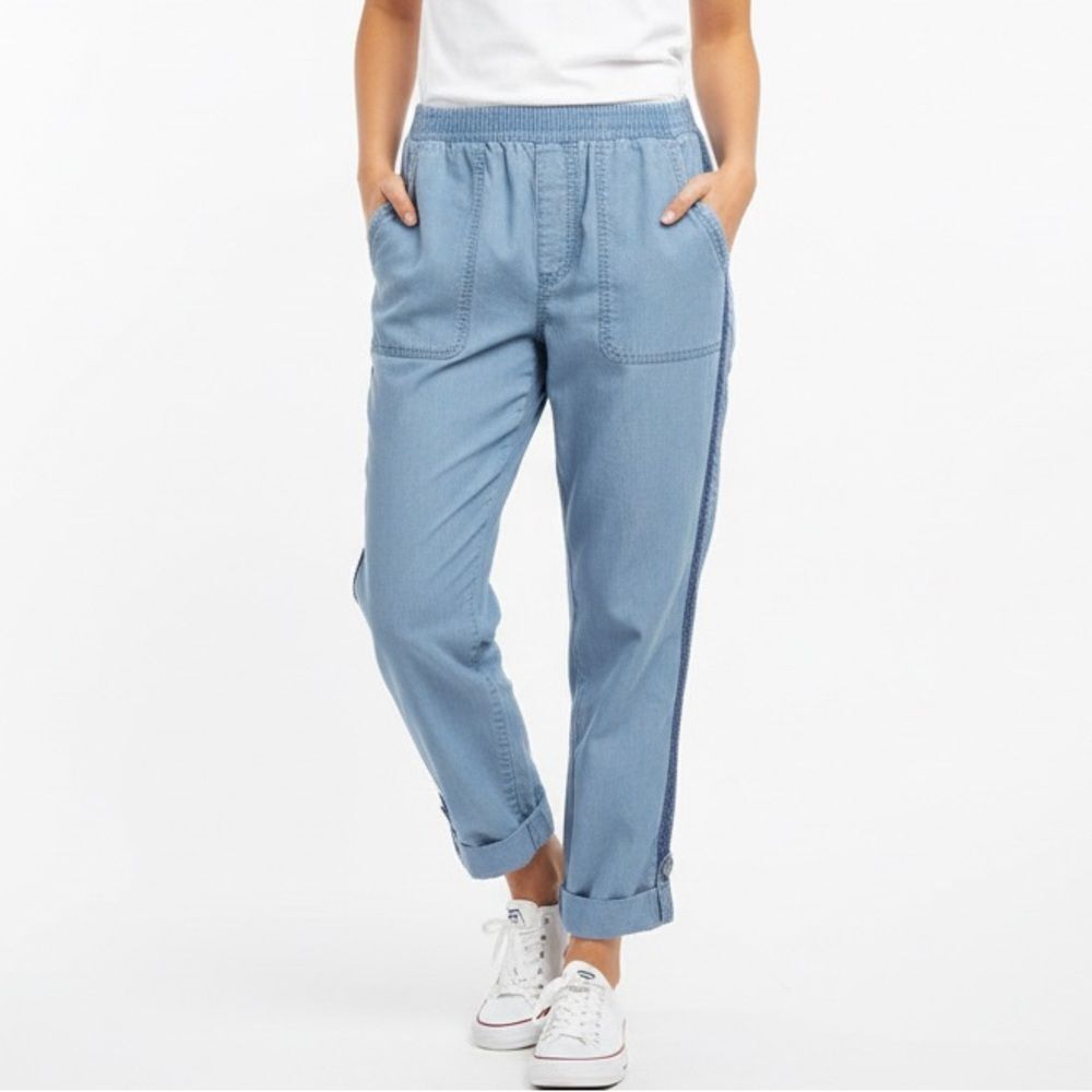 Coldwater Creek Tencel Chambray-Style Cropped Ankle Pants Crochet Trim Size 6
